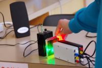 LEDを使って光通信と三原色の不思議を体験しよう!