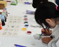 カラフルな粘土で絵を描こう