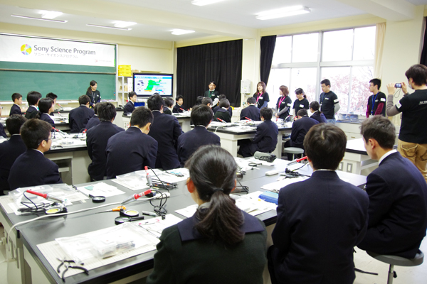 RESTART JAPANによる光通信手づくり実験＝１月２１日、仙台青陵中等教育学校（仙台市青葉区）